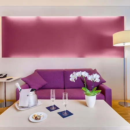 Hilton Garden Venice 4*