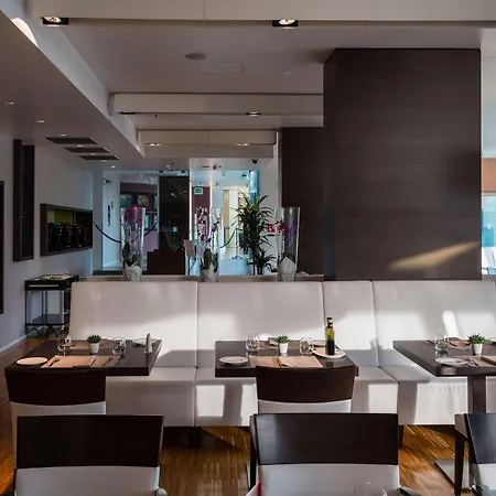 Hilton Garden Venice מלון מסטרה