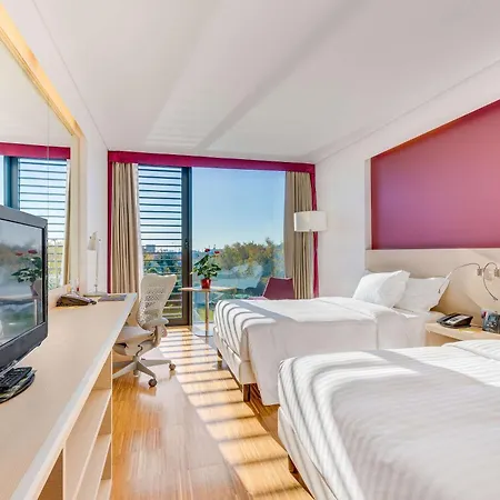 Hilton Garden Venice מלון מסטרה