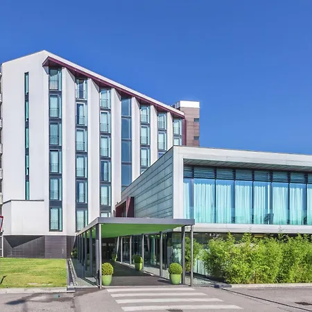 Hilton Garden Venice 4* מסטרה